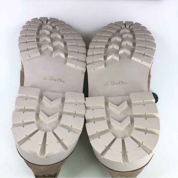 Clarks Men's Overdale Mid Chukka Boot Sand Suede 11.5M - Picture 8 of 9